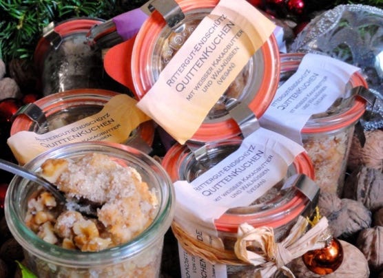 Quitten-Streuselkuchen mit Walnüssen und weißer Kakaobutter - Ein Backkurs im Rittergut Endschütz